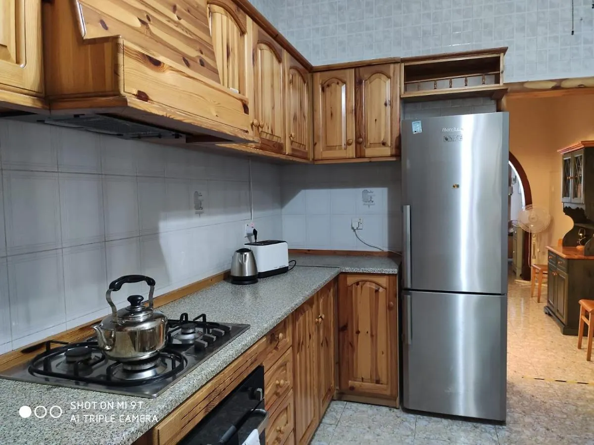 Arzella Holiday Home Birżebbuġa Malta